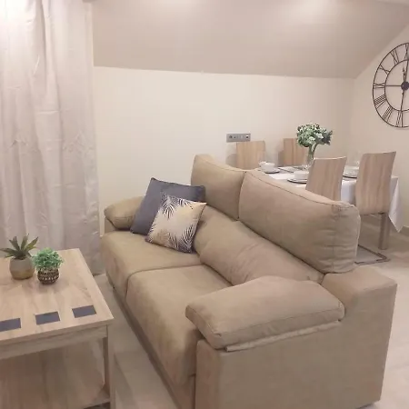Apartamento Vacacionales Joctis, ático *